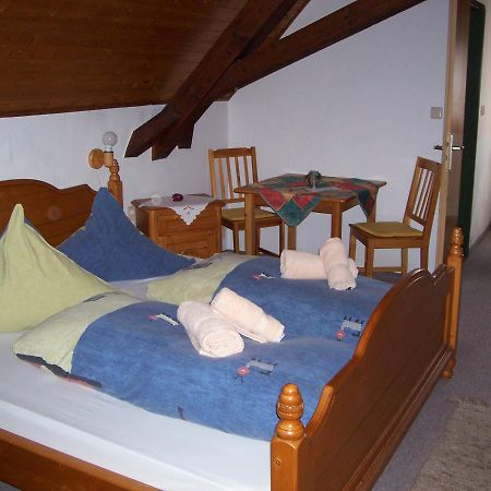 Landgasthof Gotzenmuehle Lichtenau  エクステリア 写真