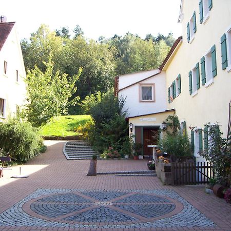 Landgasthof Gotzenmuehle Lichtenau  エクステリア 写真
